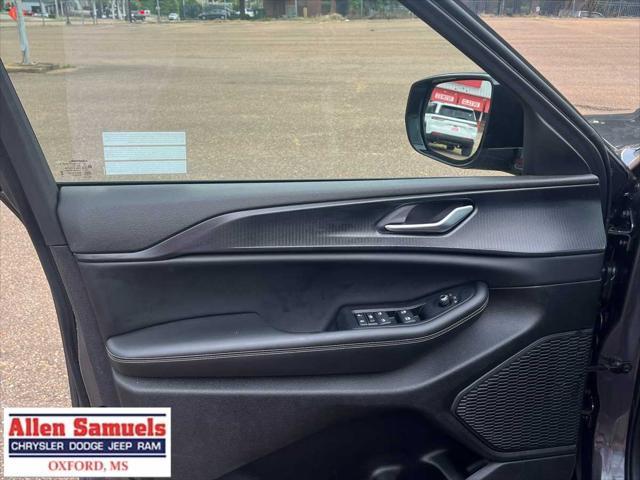 used 2023 Jeep Grand Cherokee L car, priced at $33,997