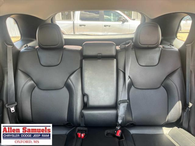 used 2023 Jeep Cherokee car, priced at $23,997