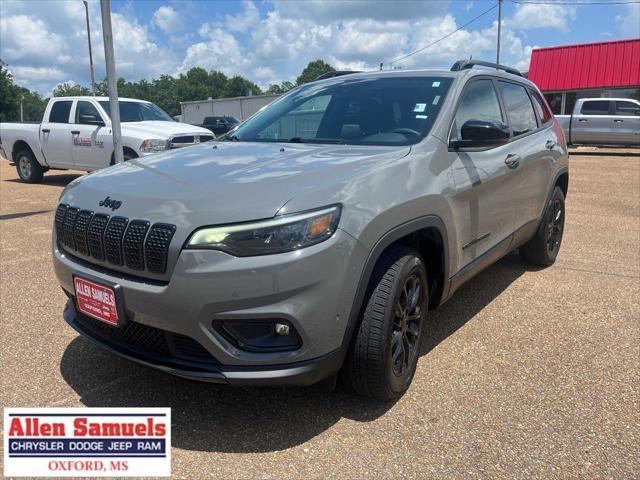 used 2023 Jeep Cherokee car, priced at $23,997