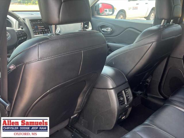 used 2023 Jeep Cherokee car, priced at $23,997