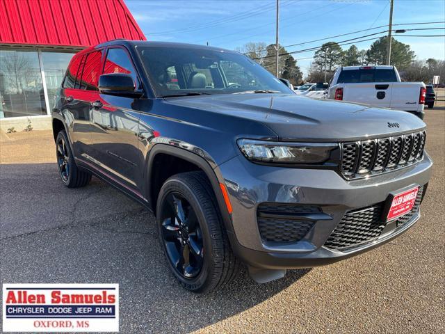 new 2025 Jeep Grand Cherokee car, priced at $46,175