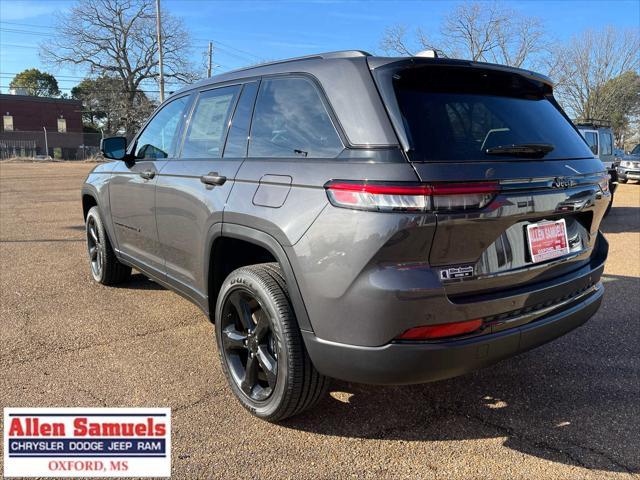 new 2025 Jeep Grand Cherokee car, priced at $46,175