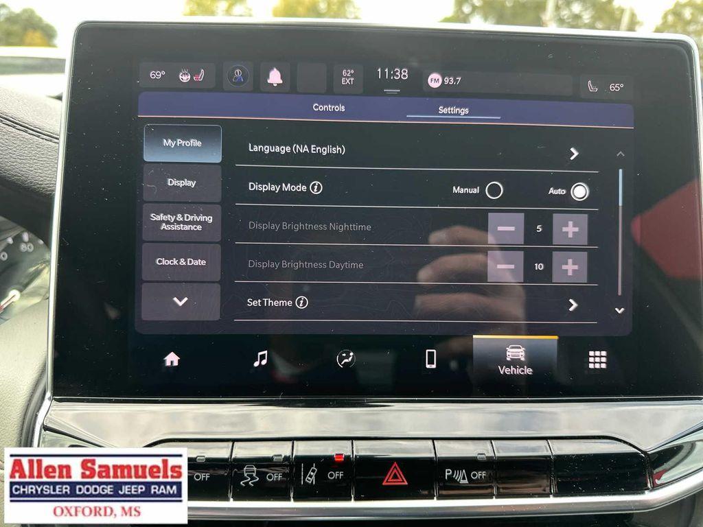 used 2023 Jeep Compass car, priced at $23,777