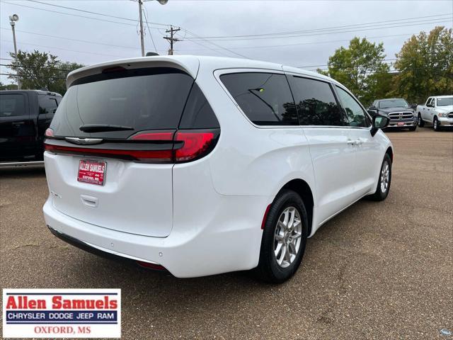 new 2025 Chrysler Pacifica car, priced at $44,145