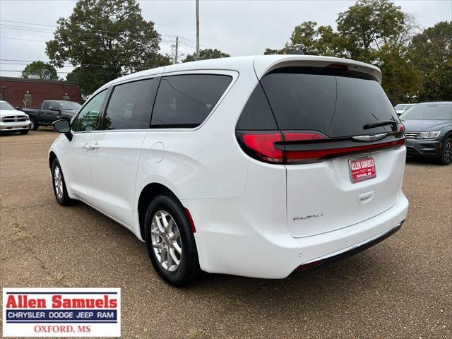 new 2025 Chrysler Pacifica car, priced at $44,145