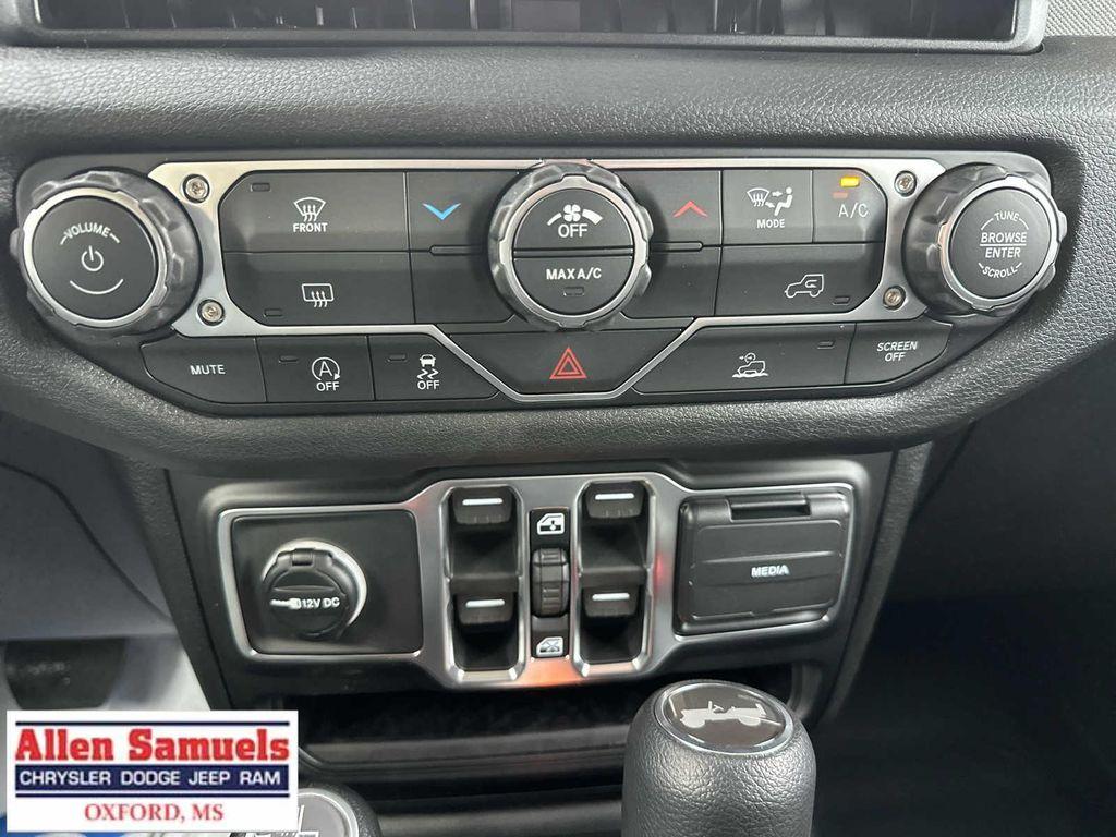 new 2026 Jeep Wrangler car, priced at $51,345