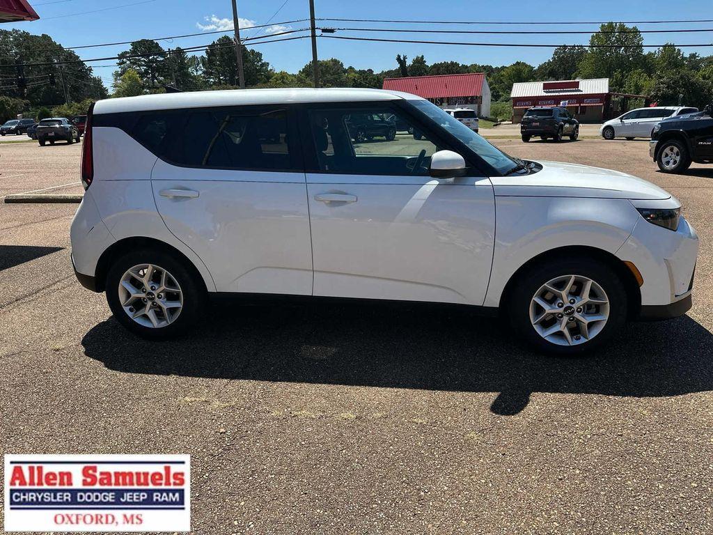 used 2023 Kia Soul car, priced at $20,997