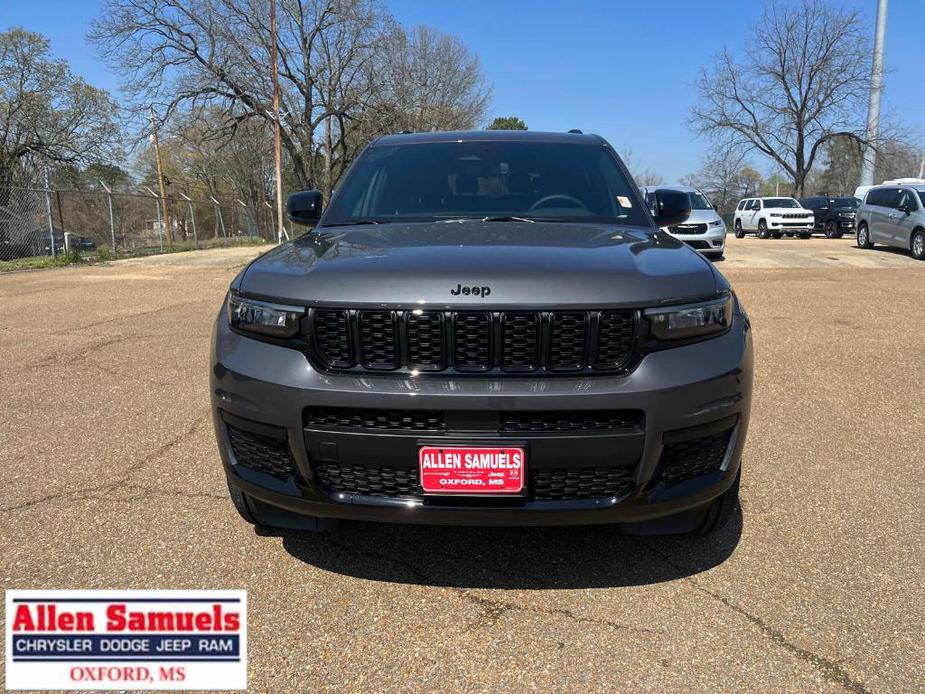 new 2024 Jeep Grand Cherokee L car, priced at $50,689