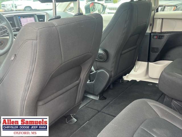 used 2023 Chrysler Voyager car