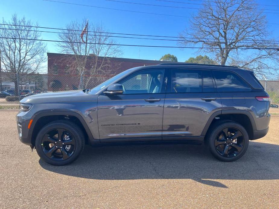 new 2024 Jeep Grand Cherokee car, priced at $48,675