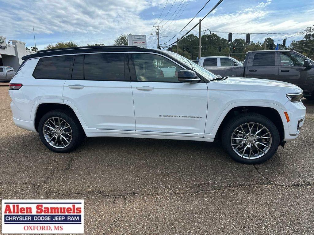 new 2025 Jeep Grand Cherokee L car, priced at $63,460