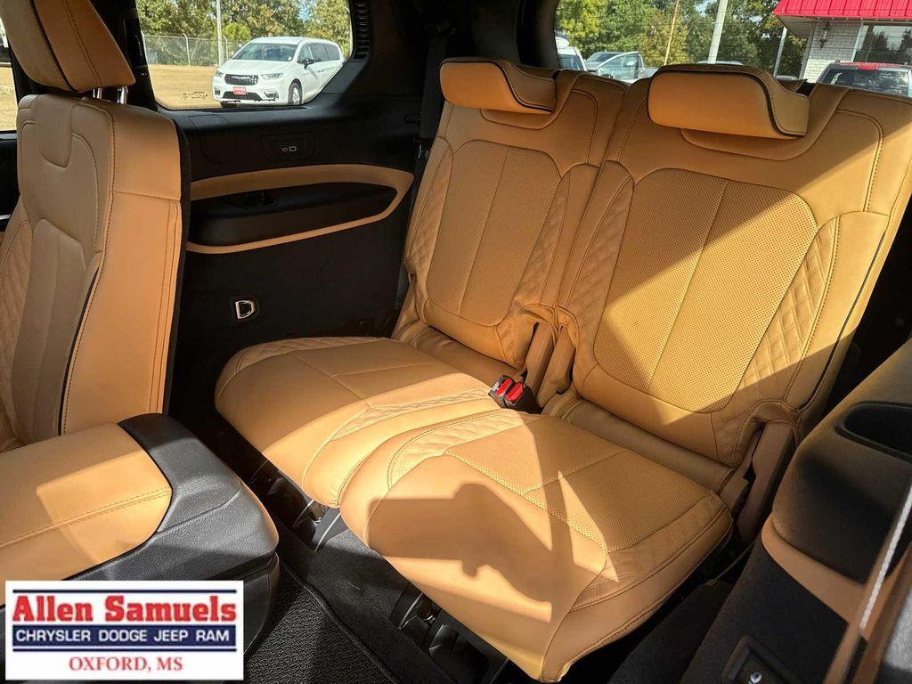 new 2025 Jeep Grand Cherokee L car, priced at $63,460