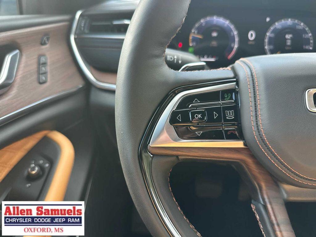 new 2025 Jeep Grand Cherokee L car, priced at $63,460