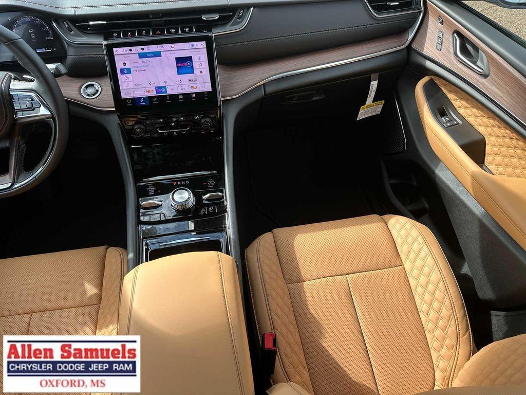 new 2025 Jeep Grand Cherokee L car, priced at $63,460