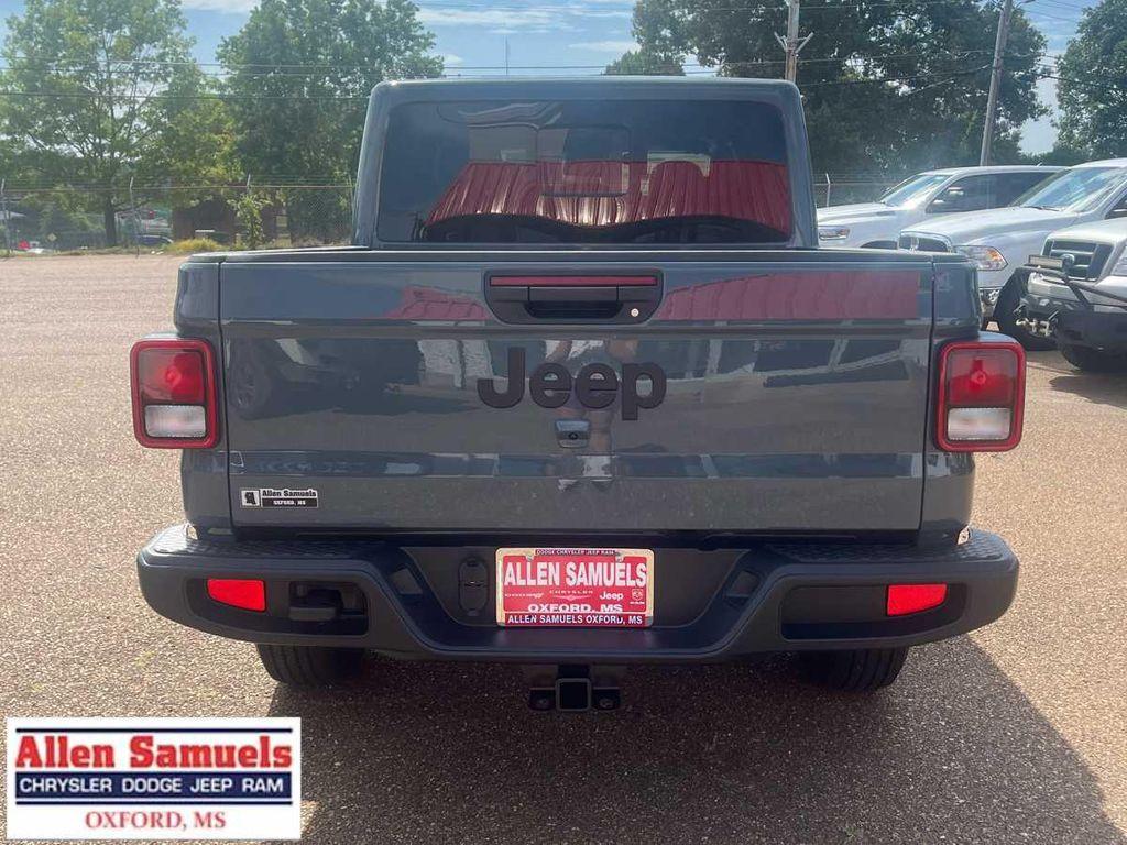 new 2025 Jeep Gladiator car, priced at $48,700