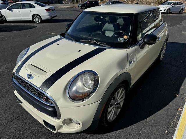 used 2015 MINI Hardtop car, priced at $10,995