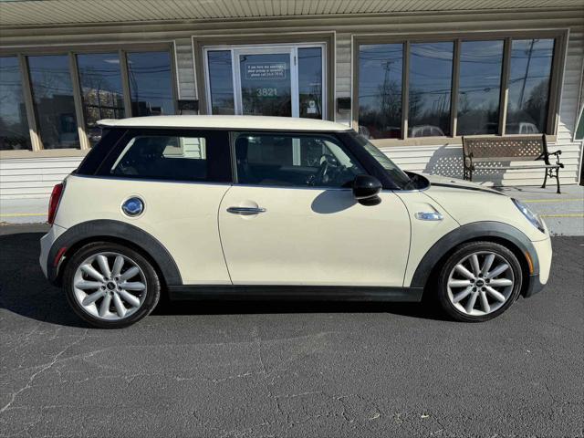 used 2015 MINI Hardtop car, priced at $10,995