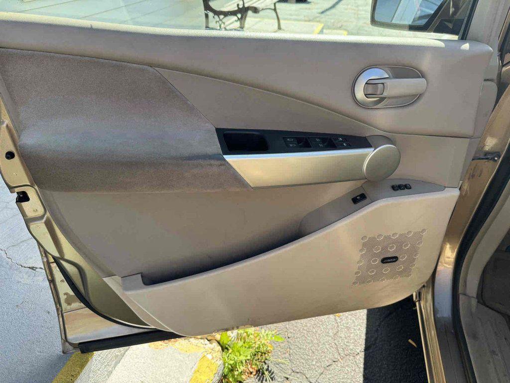 used 2004 Nissan Quest car, priced at $5,995