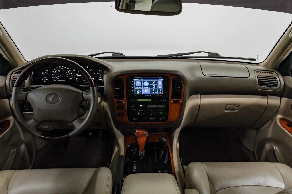 used 2000 Lexus LX 470 car, priced at $13,795