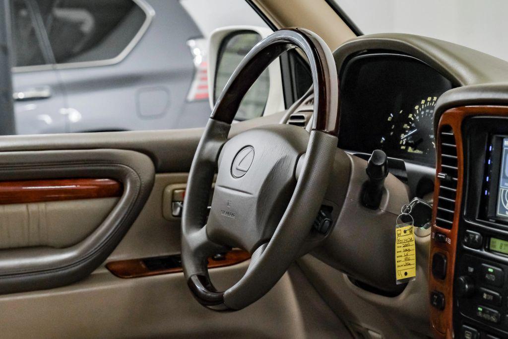 used 2000 Lexus LX 470 car, priced at $13,795