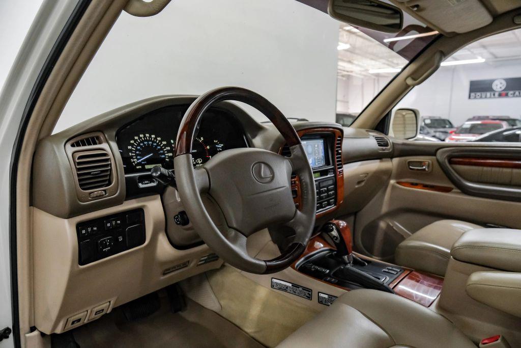 used 2000 Lexus LX 470 car, priced at $13,795