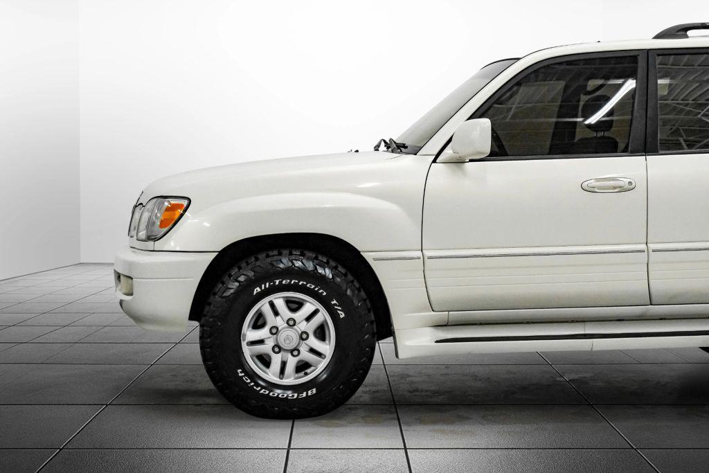 used 2000 Lexus LX 470 car, priced at $13,795