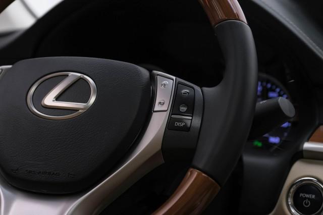 used 2014 Lexus ES 300h car, priced at $14,995