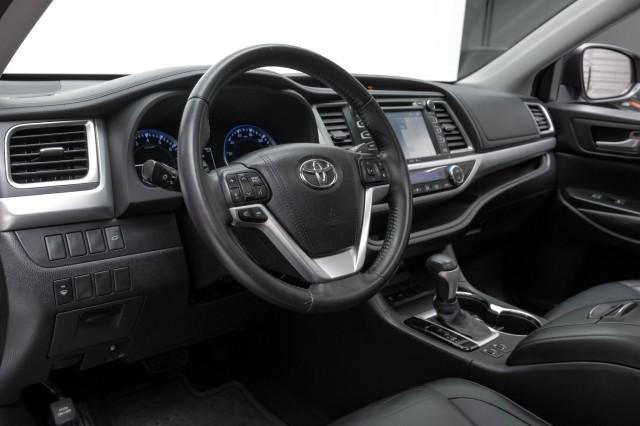 used 2015 Toyota Highlander car, priced at $15,850