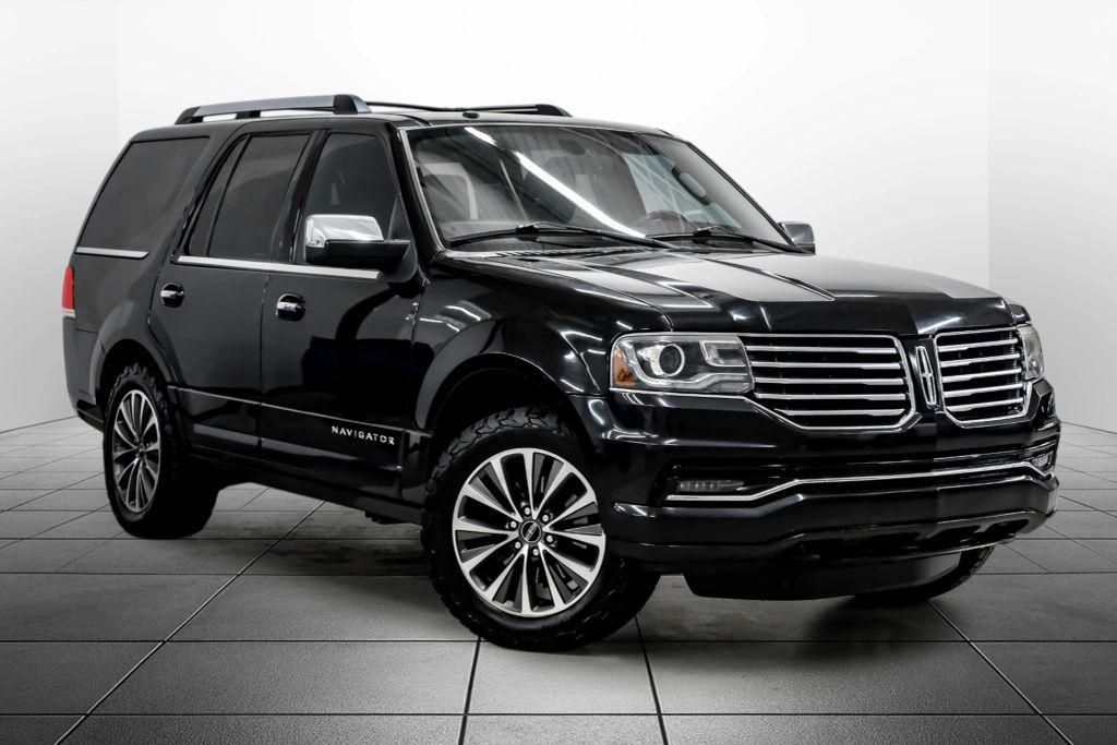 used 2015 Lincoln Navigator car, priced at $9,675