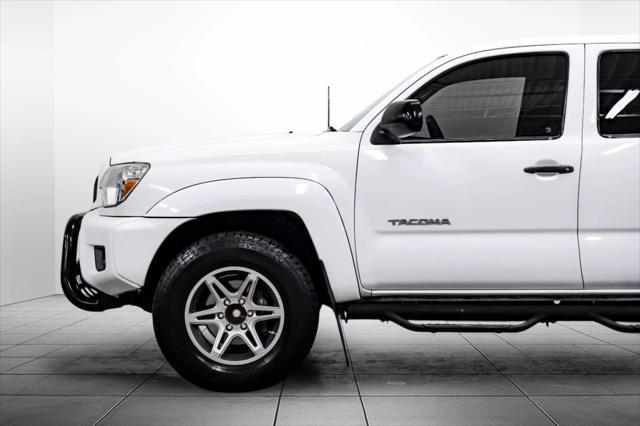 used 2014 Toyota Tacoma car, priced at $13,995