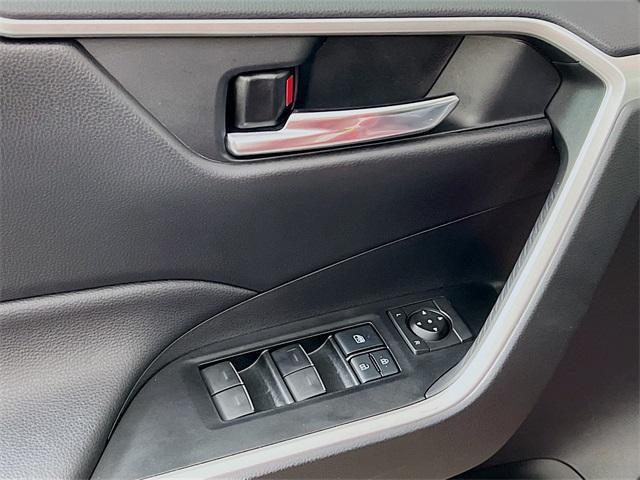 used 2022 Toyota RAV4 Hybrid car, priced at $35,925