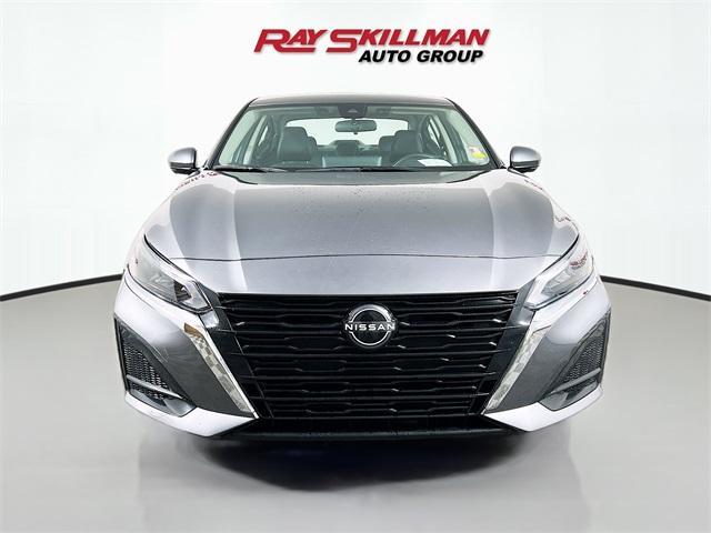 used 2023 Nissan Altima car, priced at $26,975