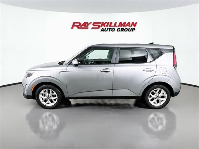 used 2024 Kia Soul car, priced at $21,988