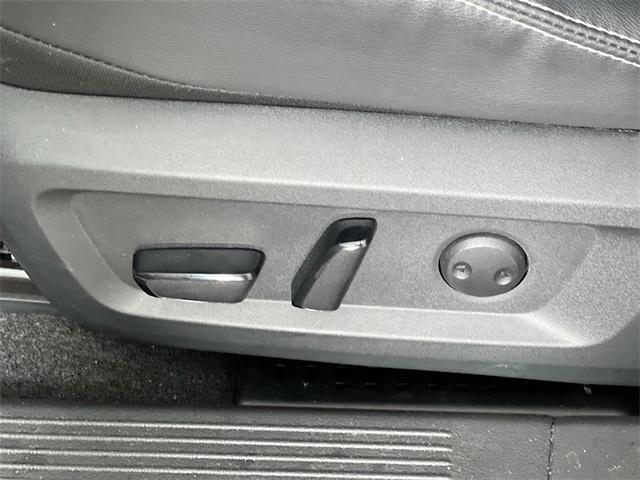 used 2022 Nissan Rogue car, priced at $25,975