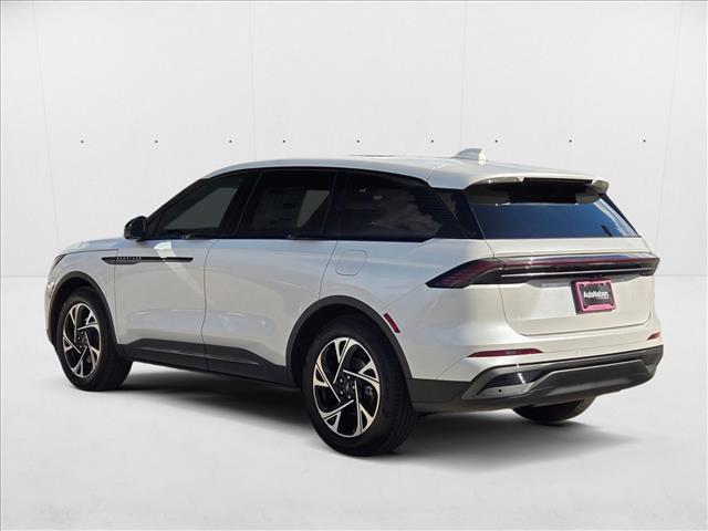 new 2025 Lincoln Nautilus car, priced at $61,104