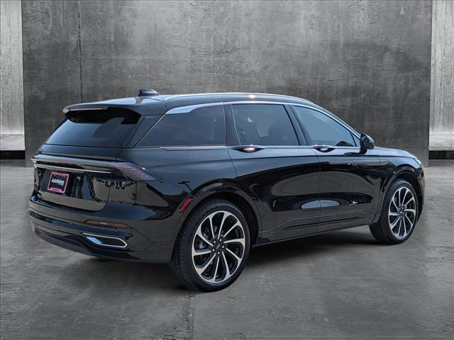 new 2025 Lincoln Nautilus car, priced at $68,641