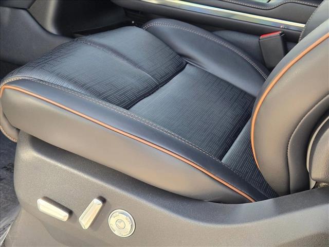 new 2025 Lincoln Navigator car, priced at $116,527