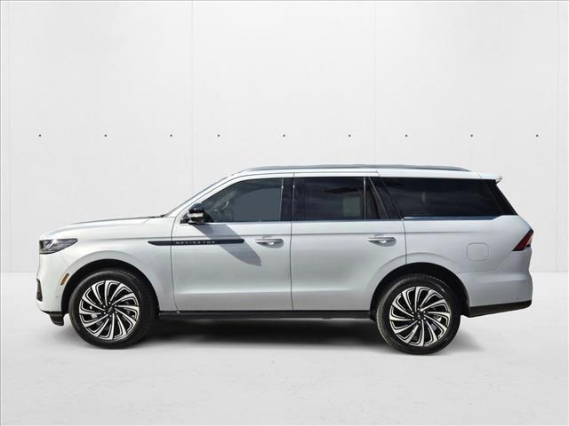 new 2025 Lincoln Navigator car, priced at $116,527