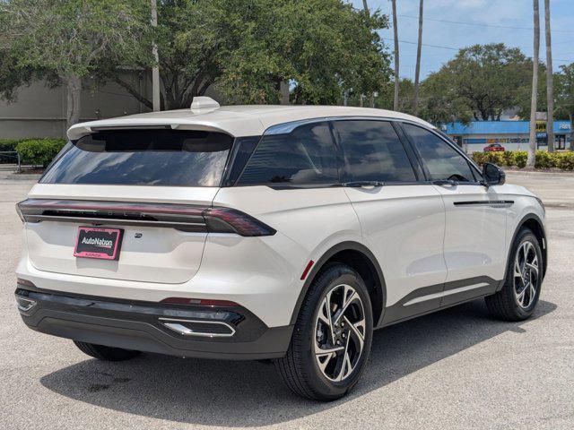 new 2025 Lincoln Nautilus car, priced at $54,063