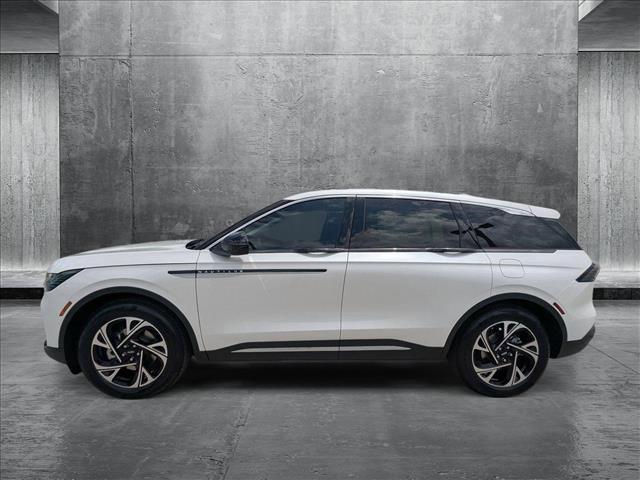 new 2025 Lincoln Nautilus car, priced at $54,063