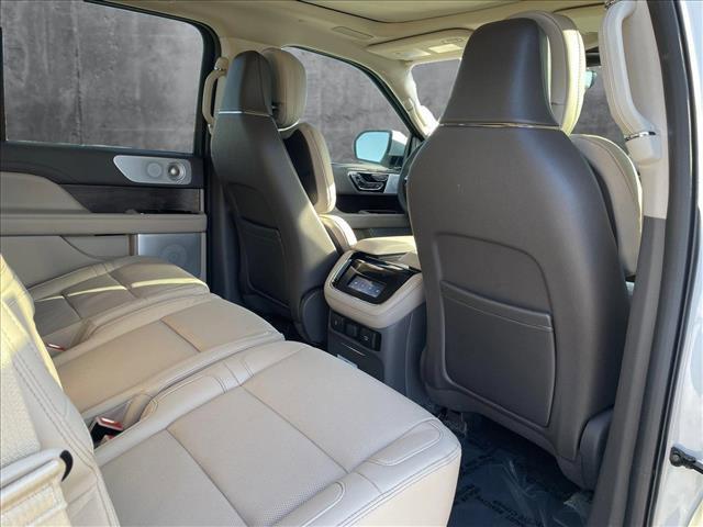 new 2024 Lincoln Navigator car, priced at $103,207