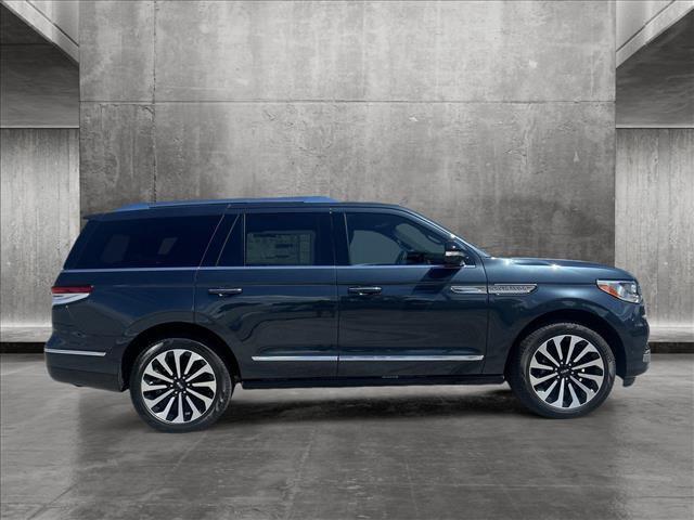 new 2024 Lincoln Navigator car, priced at $99,400