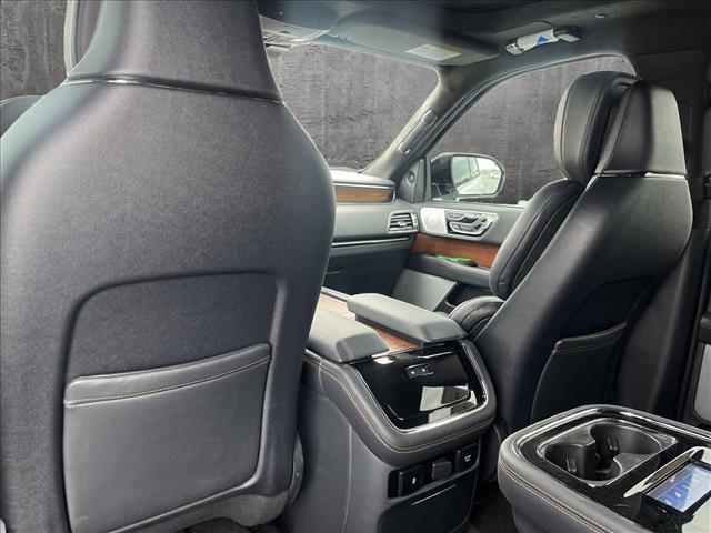 new 2024 Lincoln Navigator car, priced at $123,315