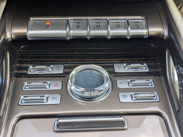 new 2025 Lincoln Nautilus car, priced at $76,999