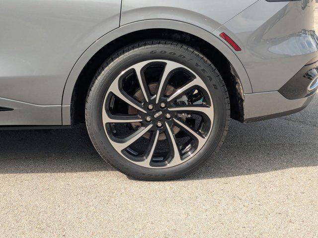 new 2025 Lincoln Nautilus car, priced at $76,999