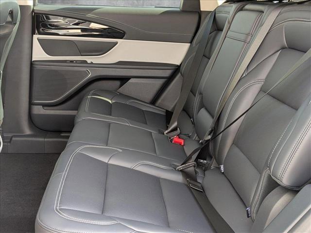 new 2025 Lincoln Nautilus car, priced at $50,254