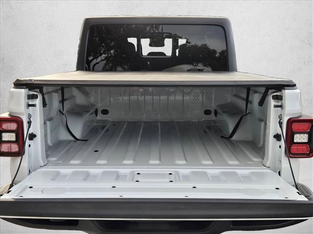used 2024 Jeep Gladiator car, priced at $37,494