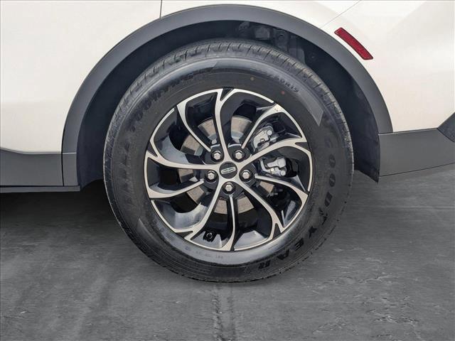 new 2025 Lincoln Nautilus car, priced at $49,310