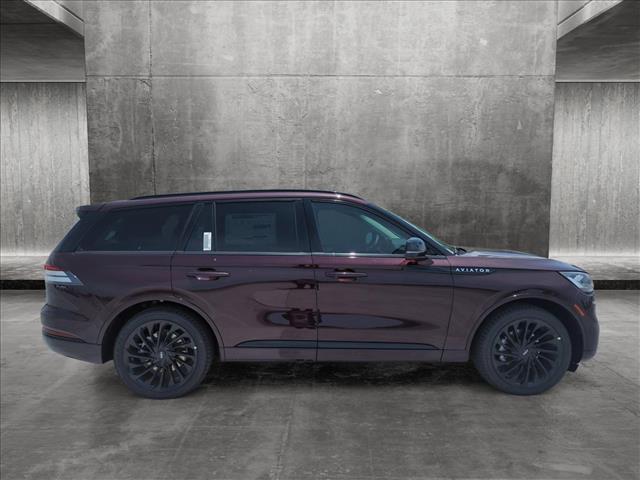 new 2024 Lincoln Aviator car, priced at $68,216