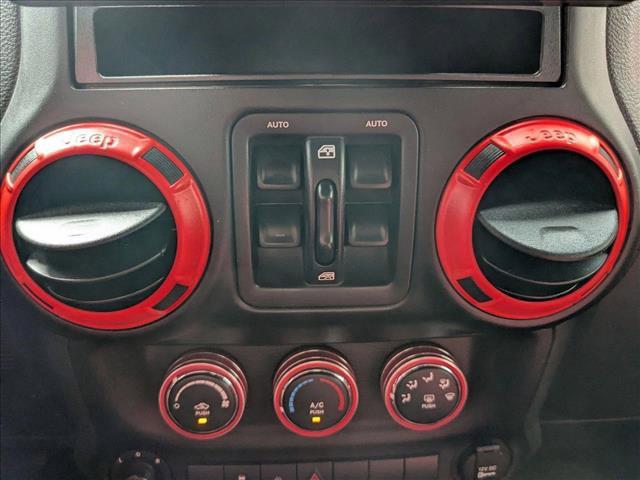 used 2016 Jeep Wrangler Unlimited car, priced at $20,433